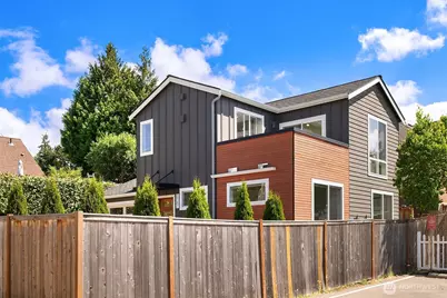 7747 2nd Avenue NE, Seattle, WA 98115 - Photo 33
