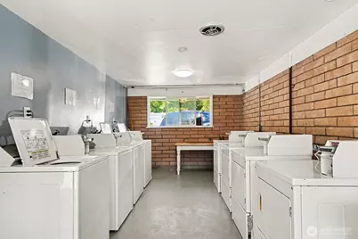 10515 Woodinville Drive #4, Bothell, WA 98011 - Photo 19