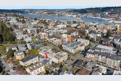 408 Aloha Street, Seattle, WA 98109 - Photo 27