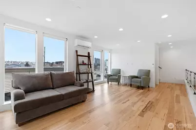 408 Aloha Street, Seattle, WA 98109 - Photo 11