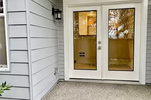 8515 244th Street SW, Edmonds, WA 98026 - Photo 5