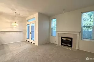 8515 244th Street SW, Edmonds, WA 98026 - Photo 3