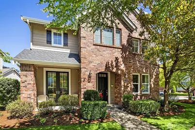 1714 11th Avenue NE, Issaquah, WA 98029 - Photo 1