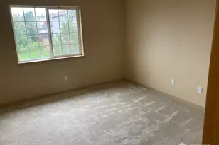 1209 W 32nd Cir, Vancouver, WA 98660 - Photo 9