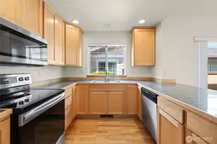 3701 Portage Ln, Anacortes, WA 98221 - Photo 9