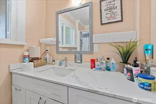 1314 S Cushman Ave, Tacoma, WA 98405 - Photo 15