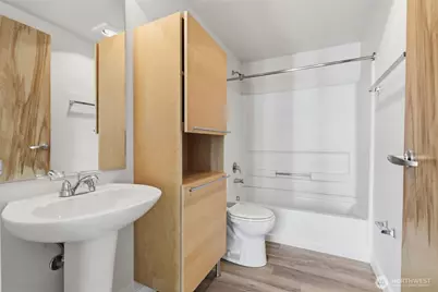 701 Columbia Street #612, Vancouver, WA 98660 - Photo 13