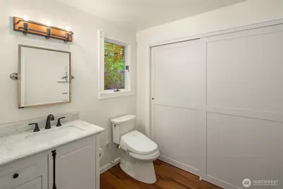 5611 240th Street SE, Woodinville, WA 98072 - Photo 15