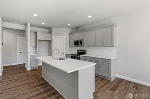 12902 Yakima Ave S, Tacoma, WA 98444 - Photo 5