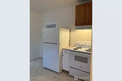 817 E 35th Street, Tacoma, WA 98404 - Photo 11