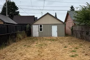 817 E 35th St, Tacoma, WA 98404 - Photo 27