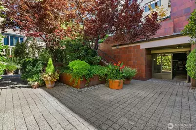 2021 1st Avenue #C4, Seattle, WA 98121 - Photo 37