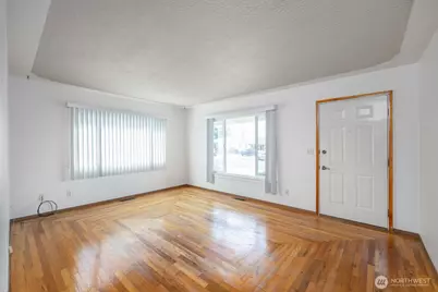 907 S Hawthorne Drive, Moses Lake, WA 98837 - Photo 5