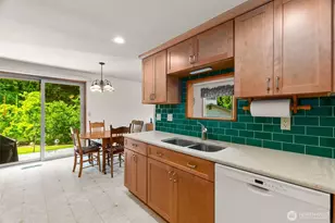 7043 Monaco Dr SE, Tumwater, WA 98501 - Photo 9