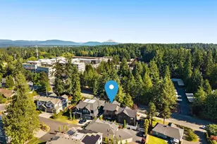 12910 NE 70th Pl, Kirkland, WA 98033 - Photo 27
