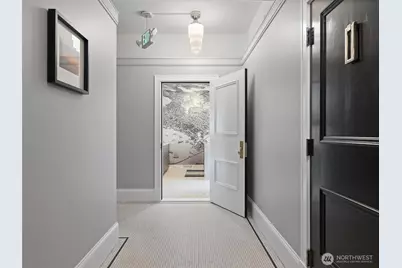 1519 3rd Avenue #501, Seattle, WA 98101 - Photo 13