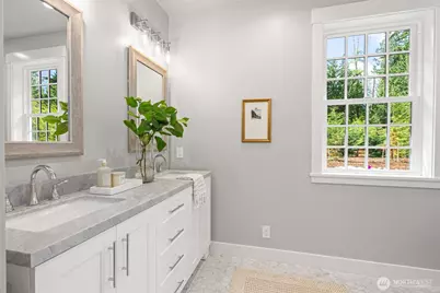 7077 NE Ridge Lane, Bainbridge Island, WA 98110 - Photo 21
