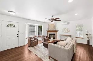 3815 & 3817 47th Street NW, Gig Harbor, WA 98335 - Photo 3