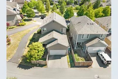 5240 54th Avenue SE, Lacey, WA 98503 - Photo 3