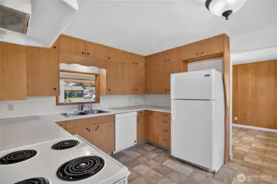1509 Avon Avenue, Burlington, WA 98233 - Photo 13