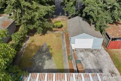 8618 Tacoma Avenue S, Tacoma, WA 98444 - Photo 27