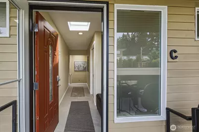 5120 Beaumont Drive #C, Everett, WA 98203 - Photo 3