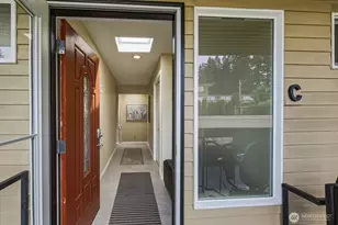 5120 Beaumont Dr, Everett, WA 98203 - Photo 3