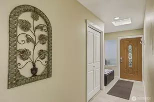 5120 Beaumont Dr, Everett, WA 98203 - Photo 5
