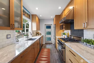 3214 S Byron, Seattle, WA 98144 - Photo 7
