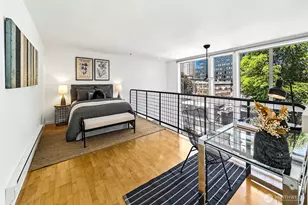 2324 1st Ave, Seattle, WA 98121 - Photo 11