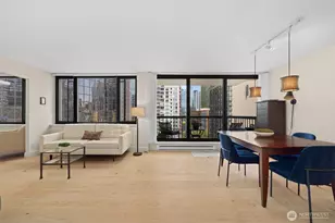 2100 3rd Ave, Seattle, WA 98121 - Photo 15