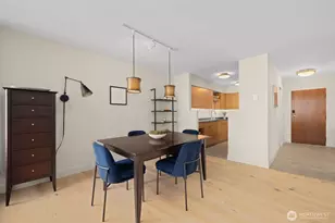 2100 3rd Ave, Seattle, WA 98121 - Photo 7