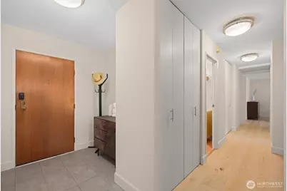 2100 3rd Avenue #1005, Seattle, WA 98121 - Photo 3