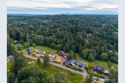 5413 Welfare Avenue NE, Bainbridge Island, WA 98110 - Photo 31