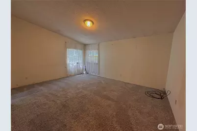 21621 186th Street E, Orting, WA 98360 - Photo 13