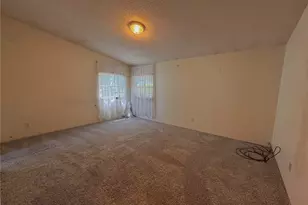 21621 186th St E, Orting, WA 98360 - Photo 13