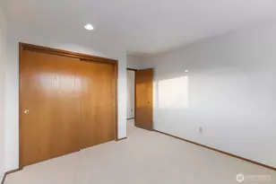 424 Alvord Ave N, Kent, WA 98030 - Photo 31