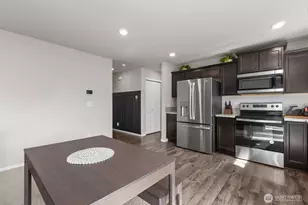 10824 185th St E, Puyallup, WA 98374 - Photo 17