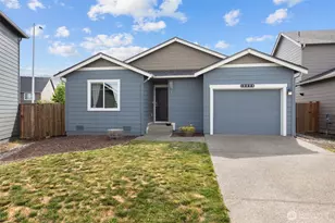 10824 185th St E, Puyallup, WA 98374 - Photo 37