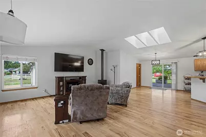 10548 179th Avenue SW, Rochester, WA 98579 - Photo 5