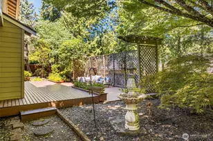 19303 Meridian Pl W, Bothell, WA 98012 - Photo 37
