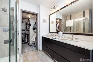 2033 2nd Ave, Seattle, WA 98121 - Photo 15