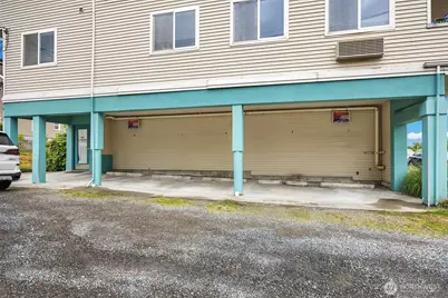 816 N 38th Street, Seattle, WA 98103 - Photo 5