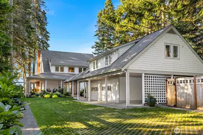 10058 NE Lafayette Avenue, Bainbridge Island, WA 98110 - Photo 35