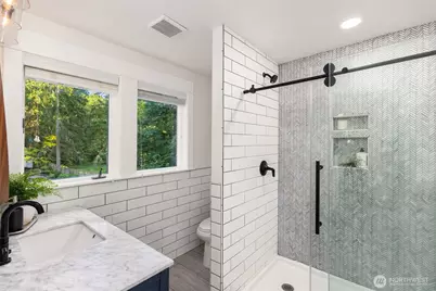 10058 NE Lafayette Avenue, Bainbridge Island, WA 98110 - Photo 29