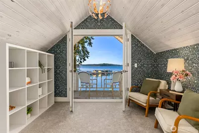 10058 NE Lafayette Avenue, Bainbridge Island, WA 98110 - Photo 31