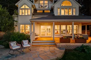 10058 NE Lafayette Ave, Bainbridge Island, WA 98110 - Photo 3