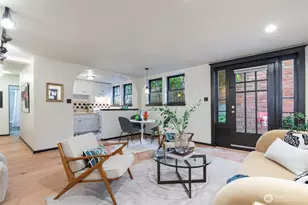 348 W Olympic Pl, Seattle, WA 98109 - Photo 3