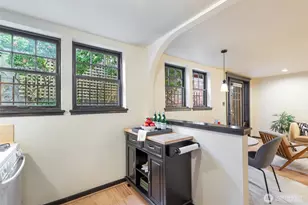 348 W Olympic Pl, Seattle, WA 98109 - Photo 17