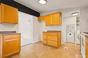 517 1st Ave E, Pacific, WA 98047 - Photo 7